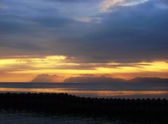 半島の夕暮れ