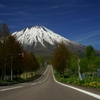 羊蹄山春景　真狩高校付近から