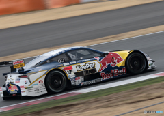KeePer TOM'S LC500