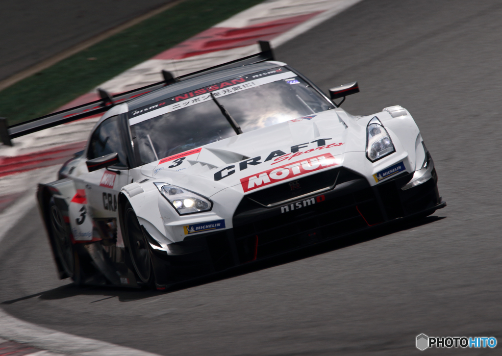 CRAFTSPORTS MOTUL GT-R