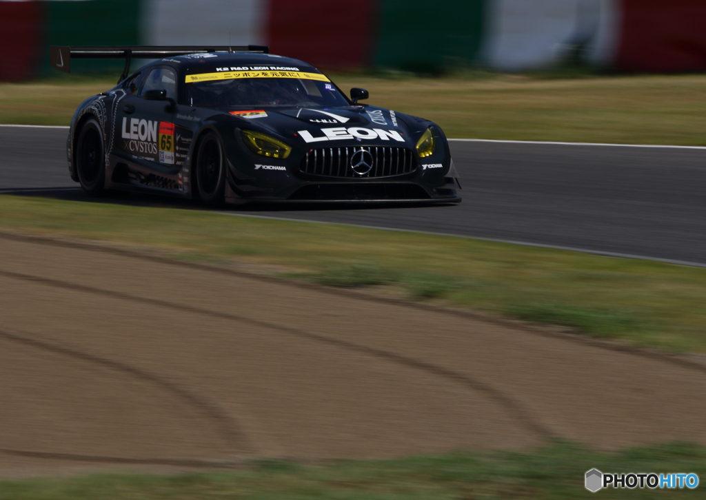 LEON CVSTOS AMG-GT