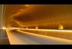 導きのトンネル