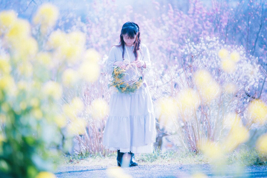 春の日に