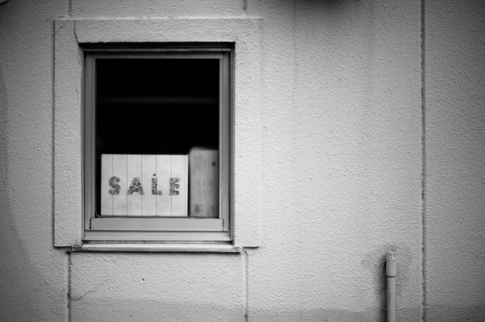SALE