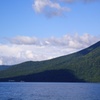 支笏湖と釣船
