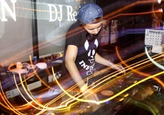 DJ