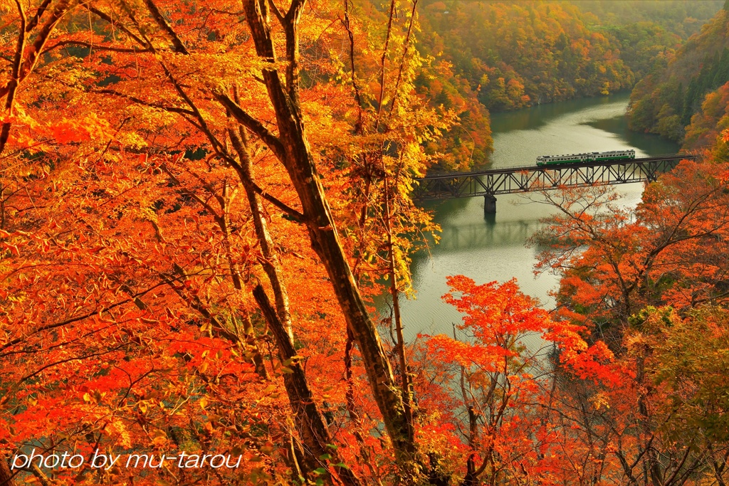 第三橋梁が紅く染まる刻