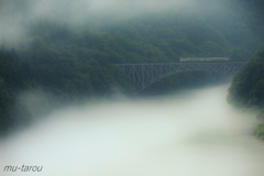 霧の劇場