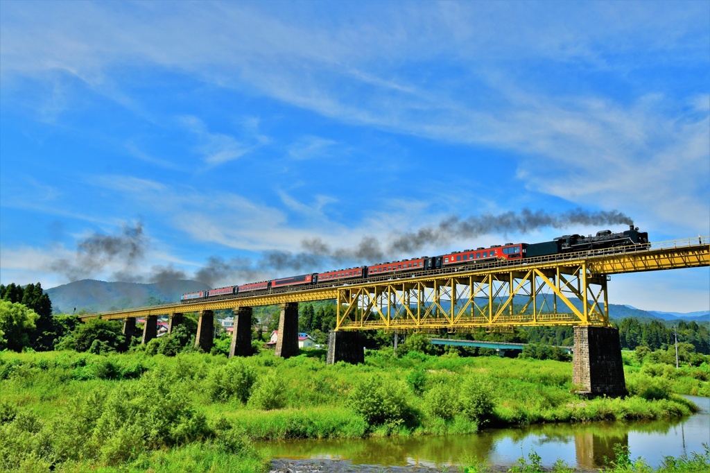 秋、一ノ戸の空