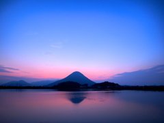 さぬき富士の朝焼け
