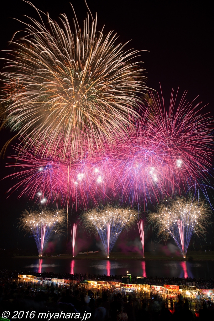 筑後川花火大会 By ふぁんたじい Id 586 写真共有サイト Photohito