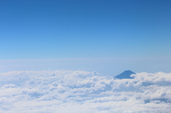 空に浮かぶ