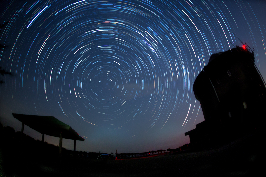 時は流れ星も流れる