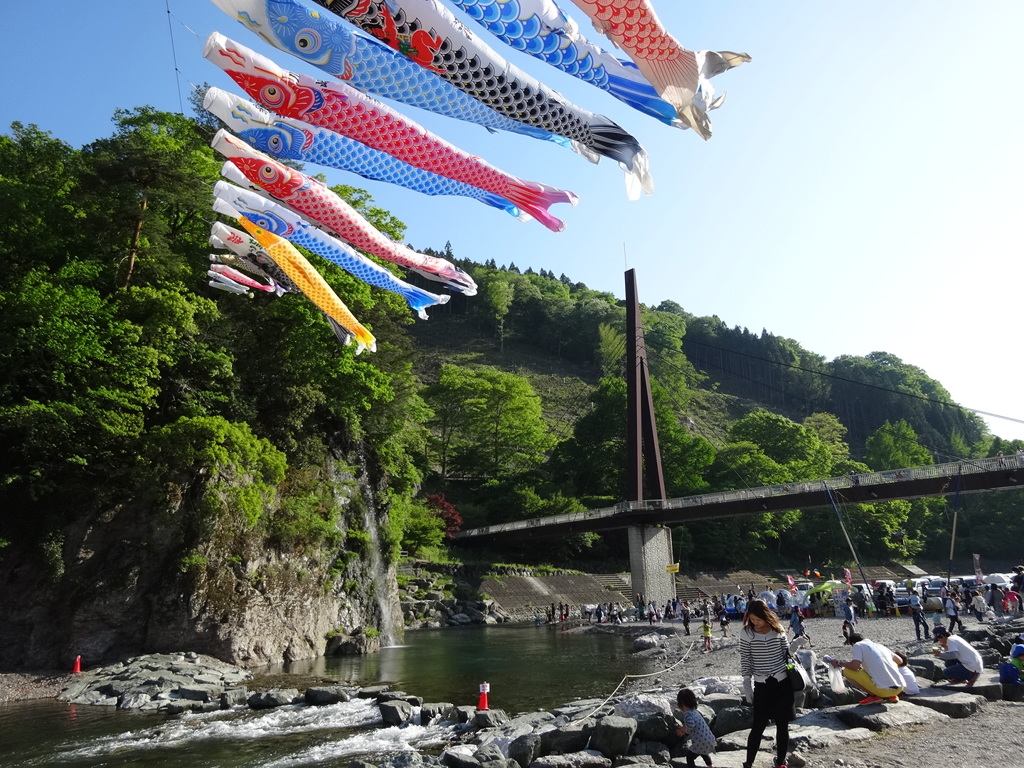 神流町鯉のぼり祭