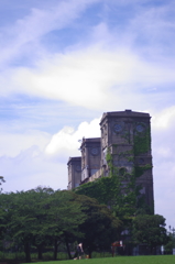 三本の塔