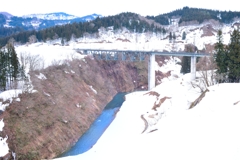新越道大橋