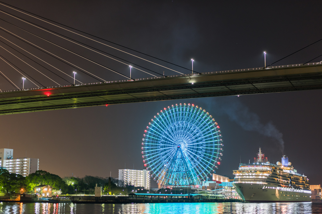 ARCADIA号