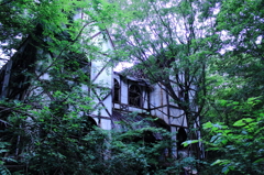 廃ペンション概観
