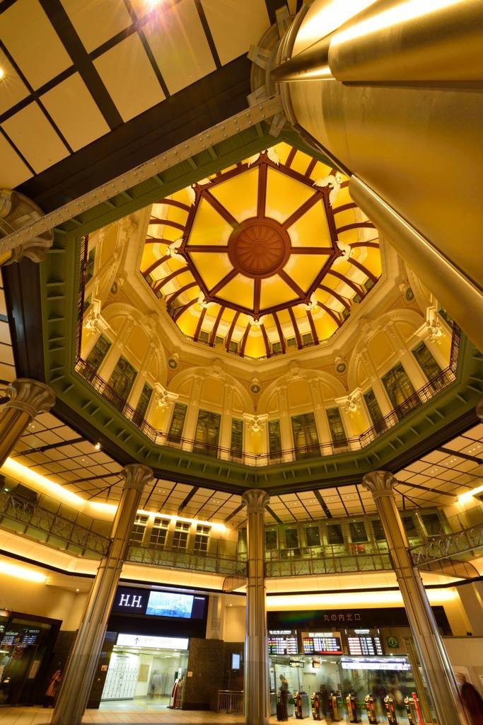 東京駅の日曜日