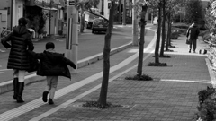 そんなに急いでどこへ？