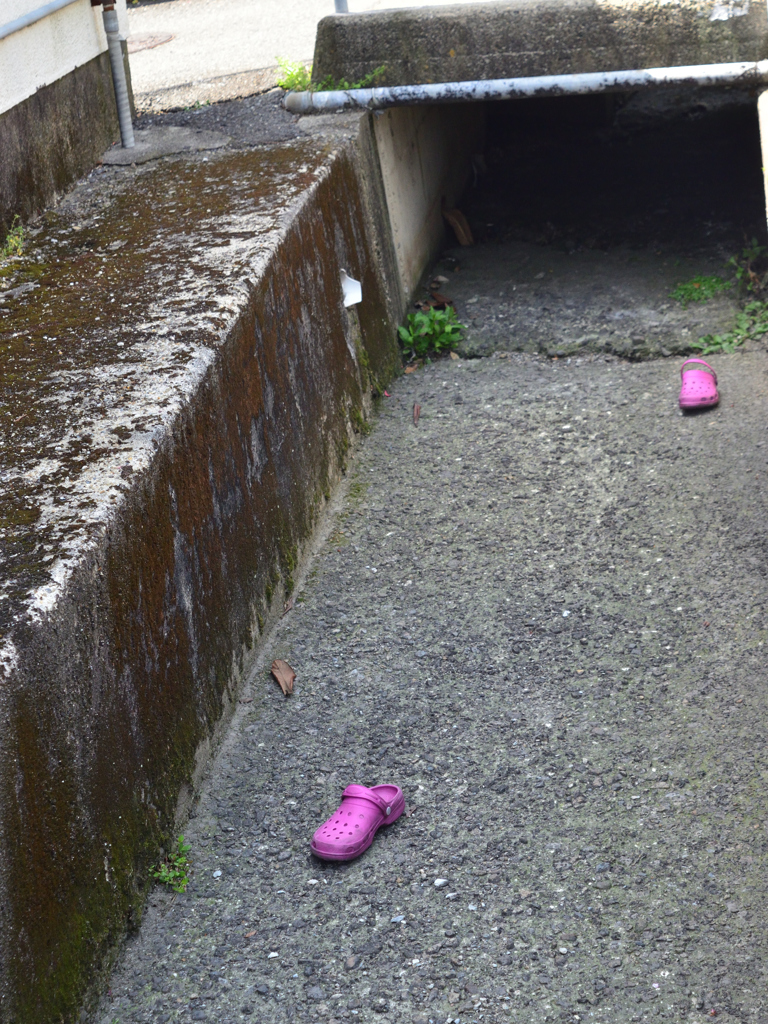 誰が・何処から・何処に