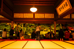 屋敷の大広間