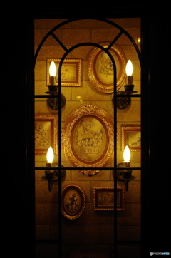 キングダム・トレジャーの飾り窓