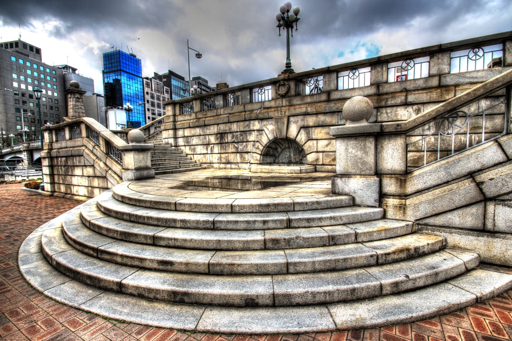 HDR