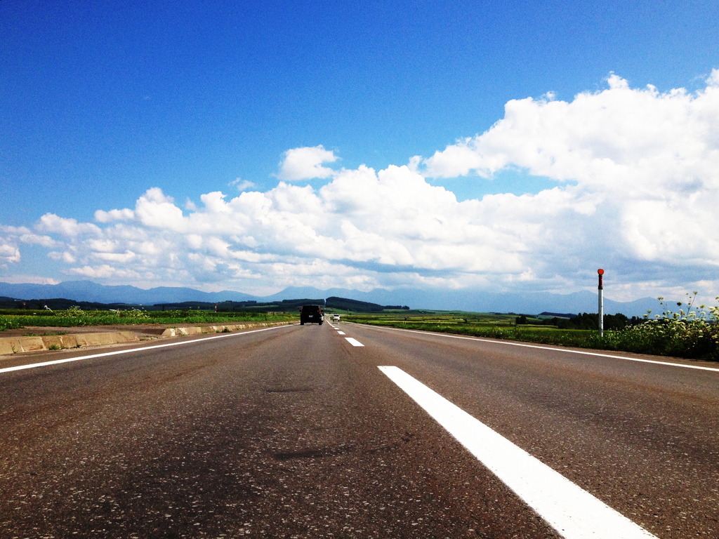 青空、道、北海道