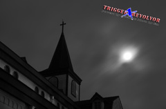 月夜の教会
