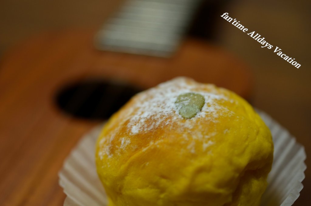 ミニパンとウクレレ