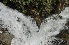 幻の滝が止まって  photo