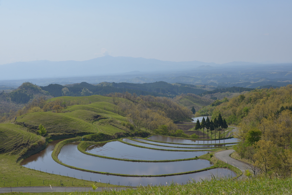 産山村の扇田