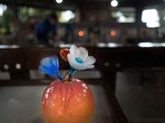 工房の花・・琉球ガラス