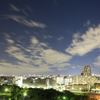 夜空に流れる雲