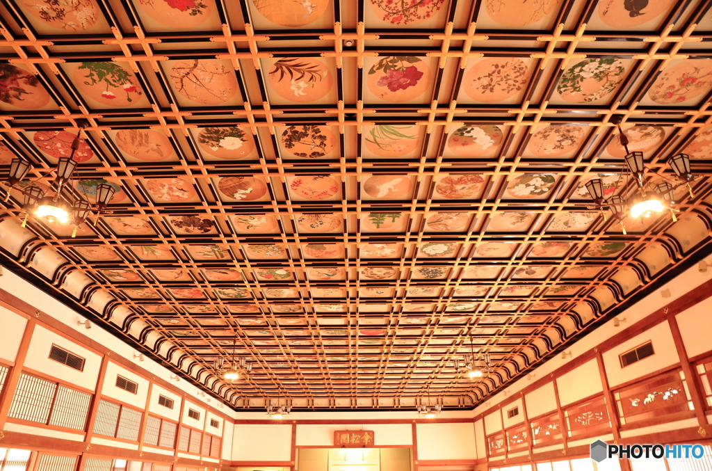 永平寺傘松閣絵天の間