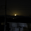沈みゆく月