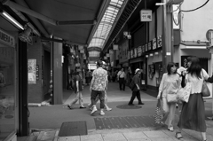 仲見世よこの商店街