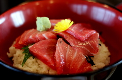 マグロ丼