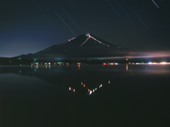 山中湖からの夏富士