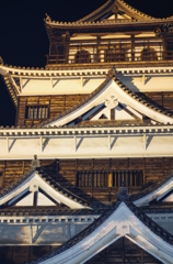 鎮座