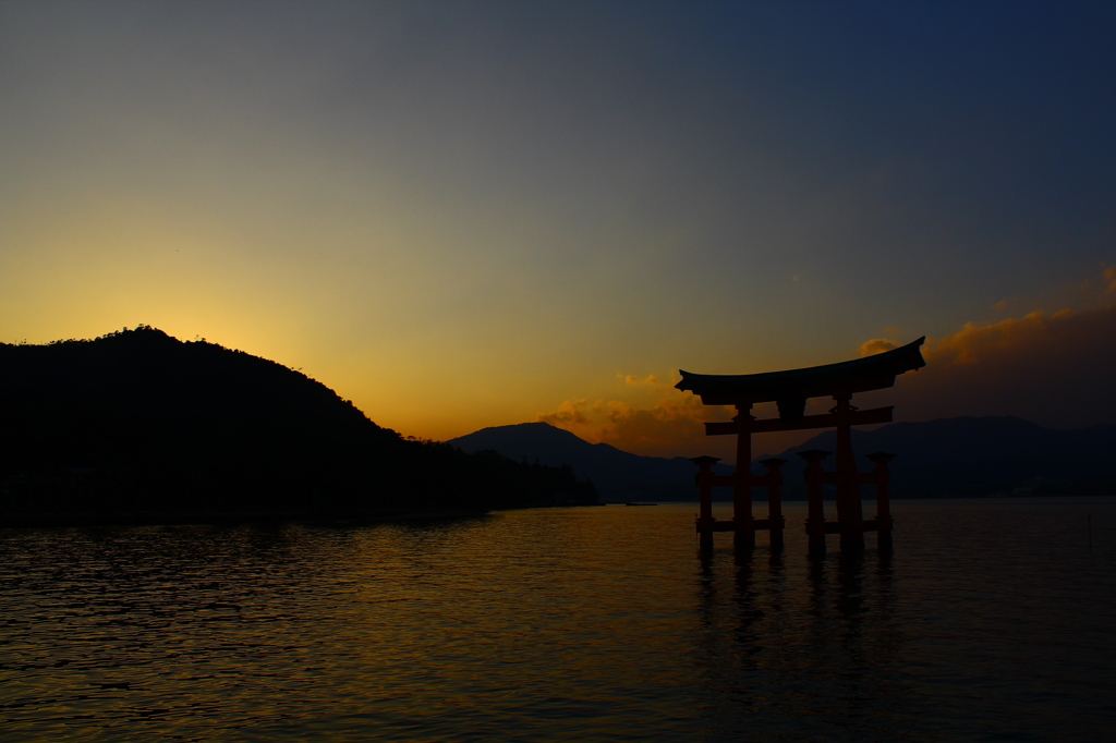 大鳥居