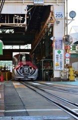 かくして　最新鋭鉄道車両は造られる　～パパラッチ　始めます♪～