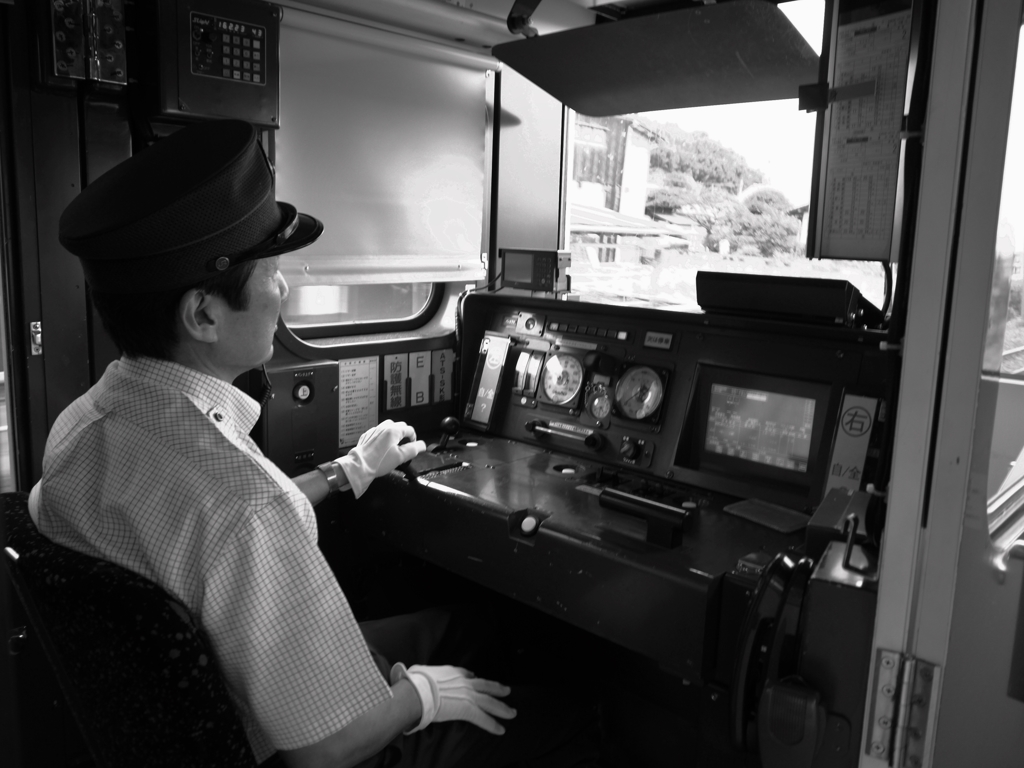 シリーズ　「鉄道と花の旅」　～鉄ちゃんの憧れ～