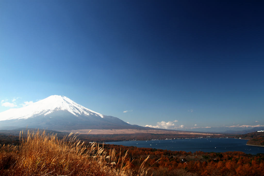 富士山と山中湖 IMG_1160