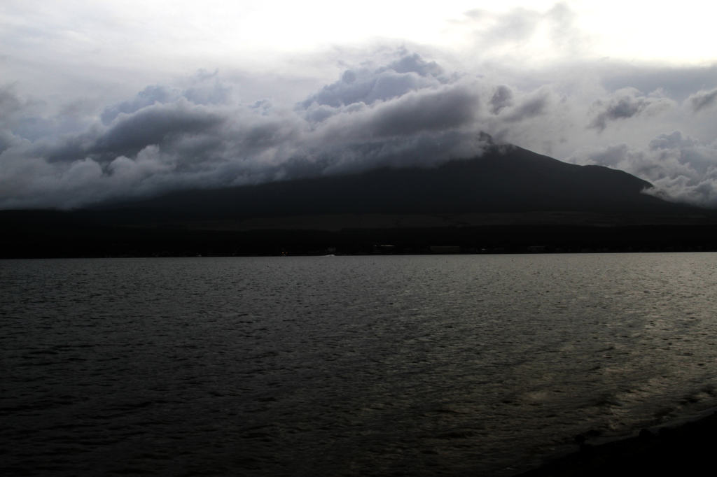 台風接近中の富士山 IMG_0401