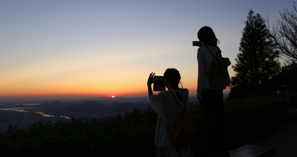 陽が沈む時（大平山から 1）