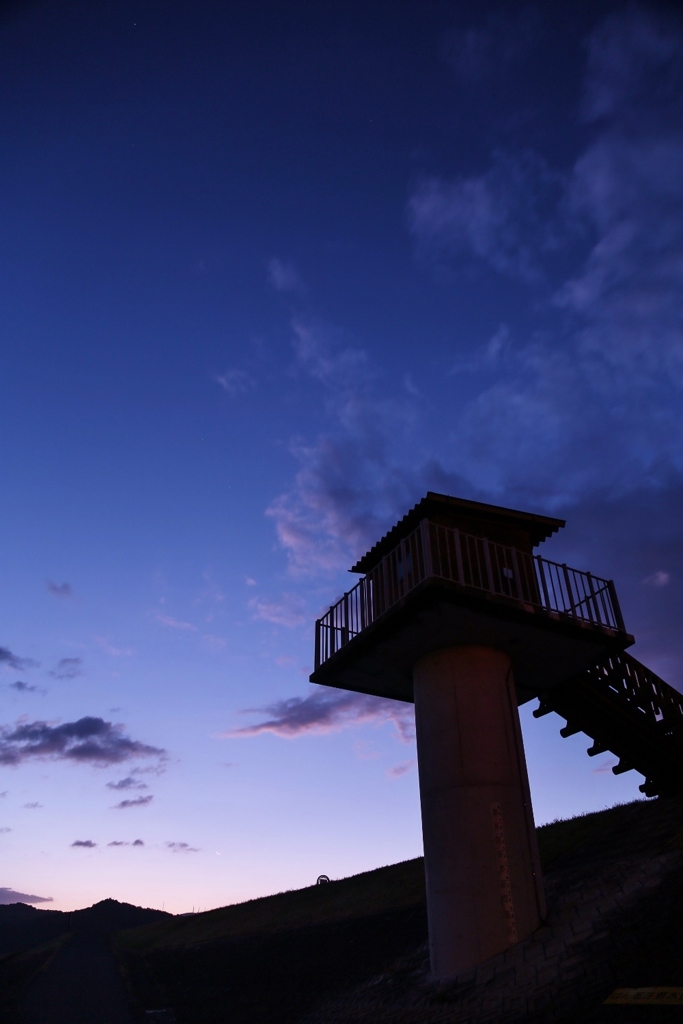 夜明けの空