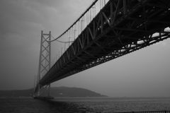 Monochrome bridge