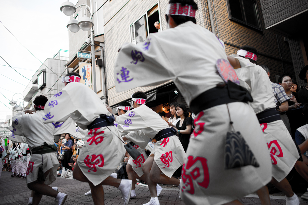 祭男の背中